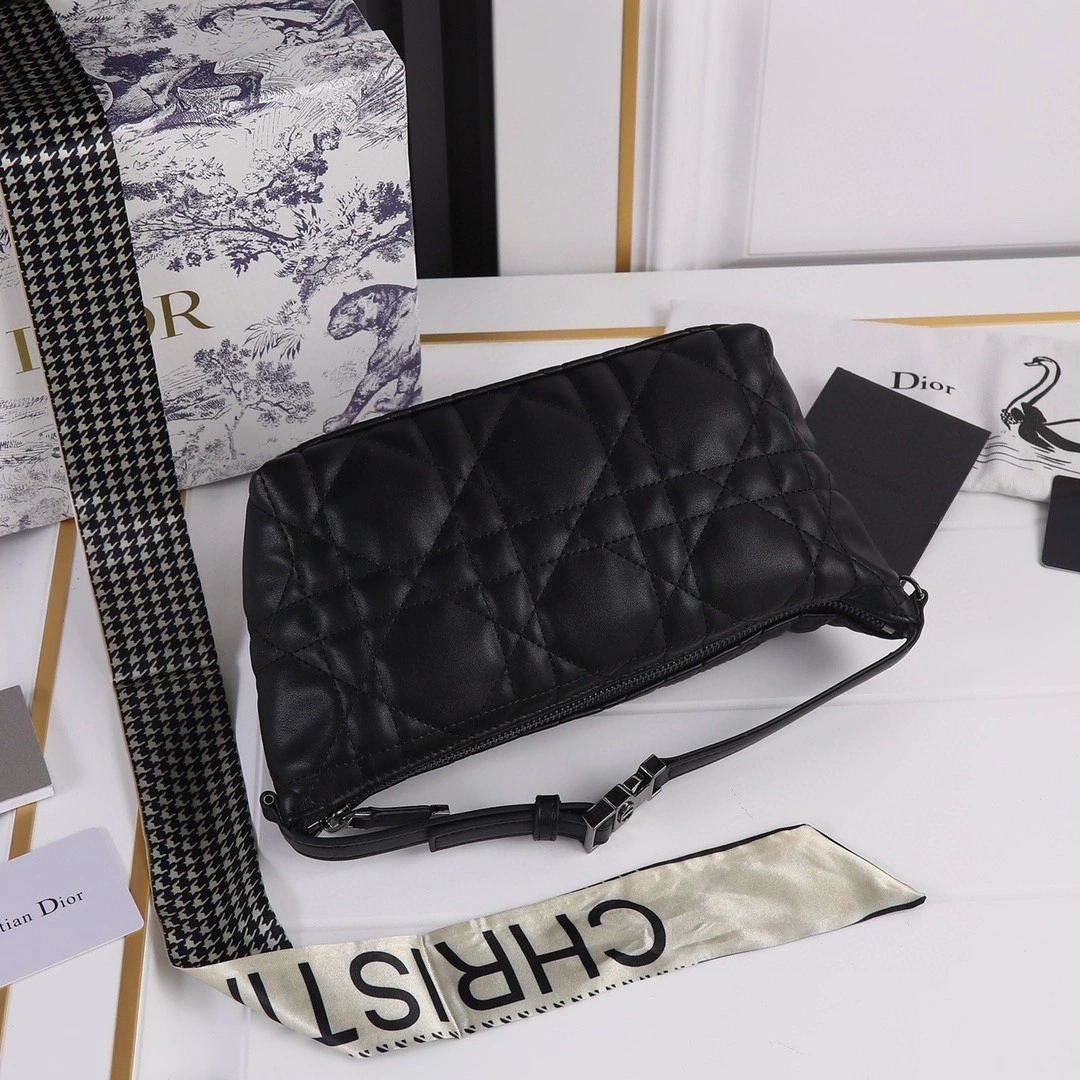 AIR- S5554BMIG-M900 cowhide TRAVEL NOMAD item : BT-B225E2303W