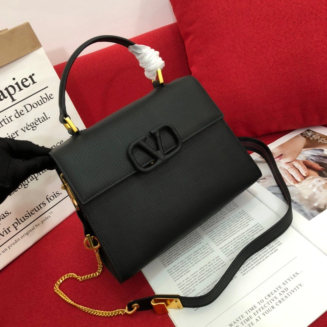 &AIR- ZW2B0F53KGWR82 Calfskin item : BT-B225D2860W