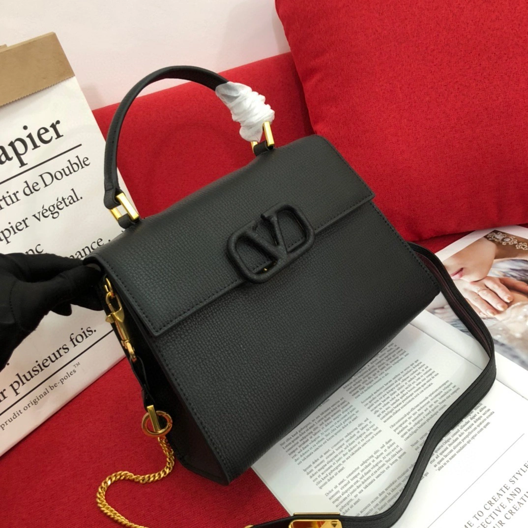 &AIR- ZW2B0F53KGWR82 Calfskin item : BT-B225D2860W