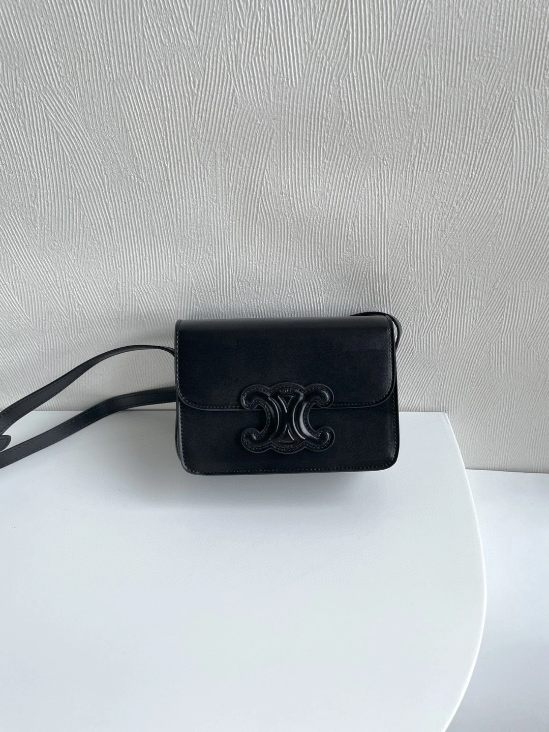 &AIR-199233BF4-38NO Calfskin TRIOMPHE item : BT-B225F0572W
