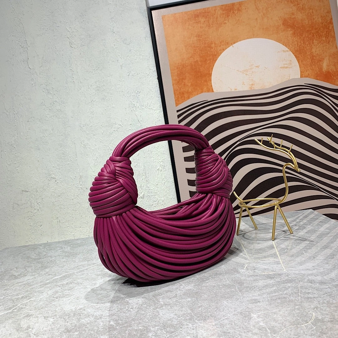 AIR-680934V1H106170 sheephide item : BT-B225F0517W