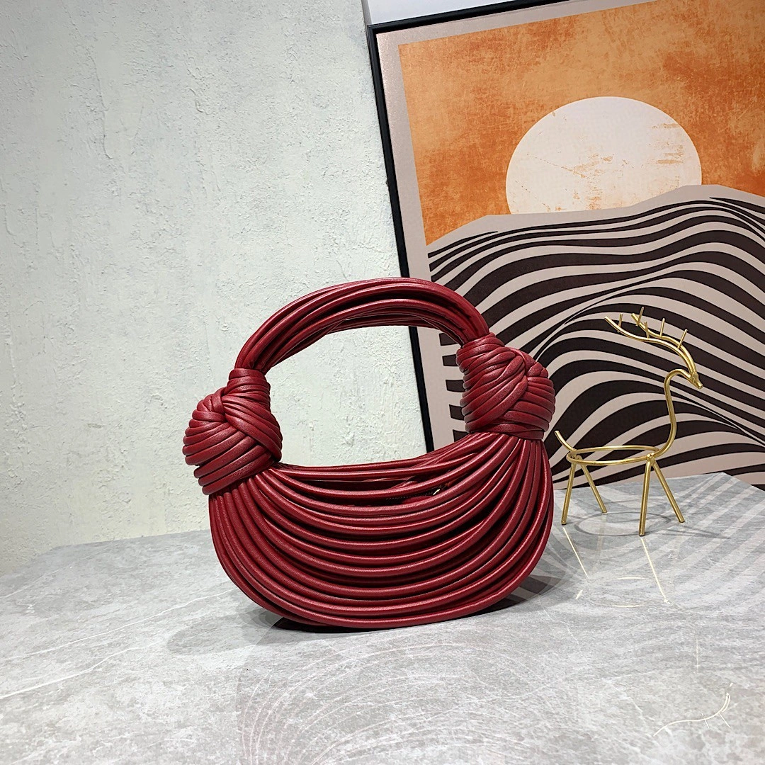 AIR-680934V1H106358 sheephide item : BT-B225F0518W