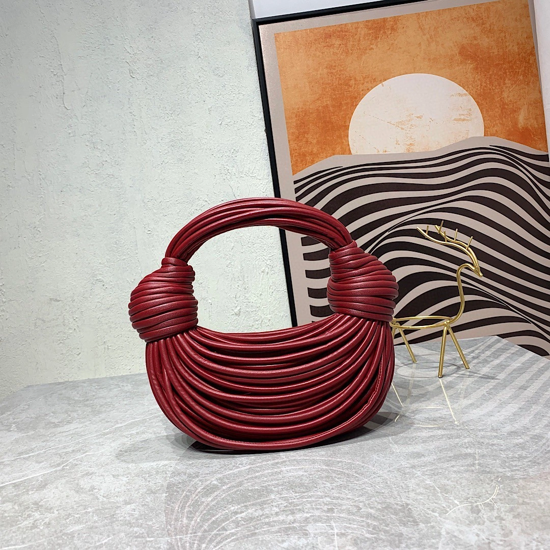 AIR-680934V1H106358 sheephide item : BT-B225F0518W
