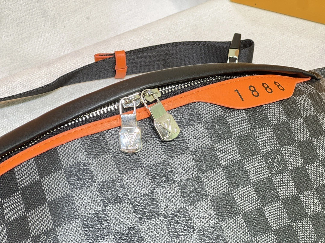AIR-N40161 DISCOVERY BUMBAG item : BT-B225C2708W