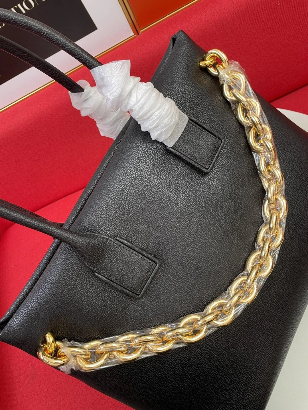 AIR-bottega veneta 668782 Chain item : BT-B225C2762W