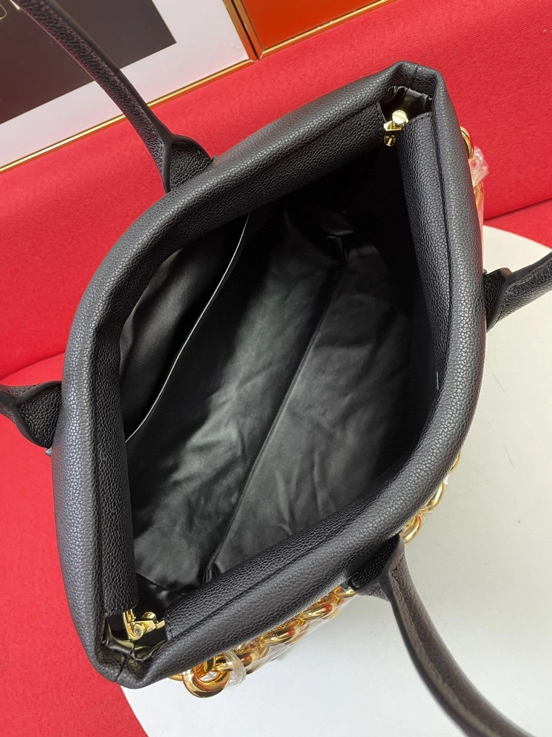 AIR-bottega veneta 668782 Chain item : BT-B225C2762W