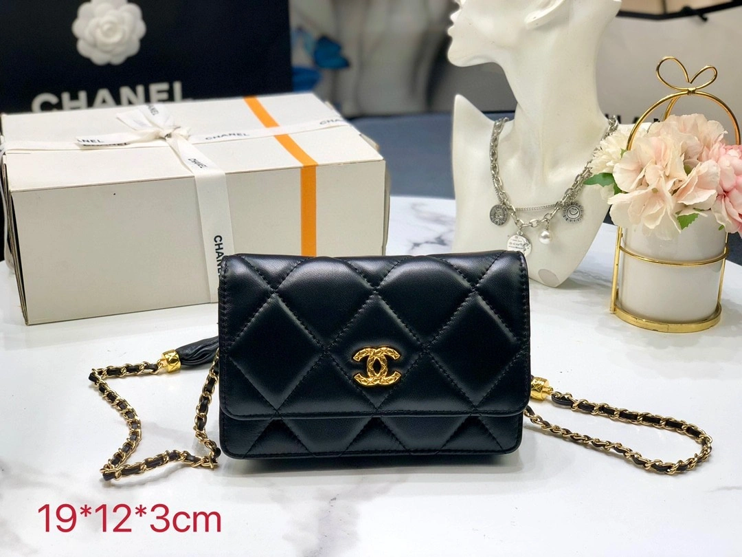 AP2236-B06268-94305 Lambskin Woc item : BT-B225D0731W