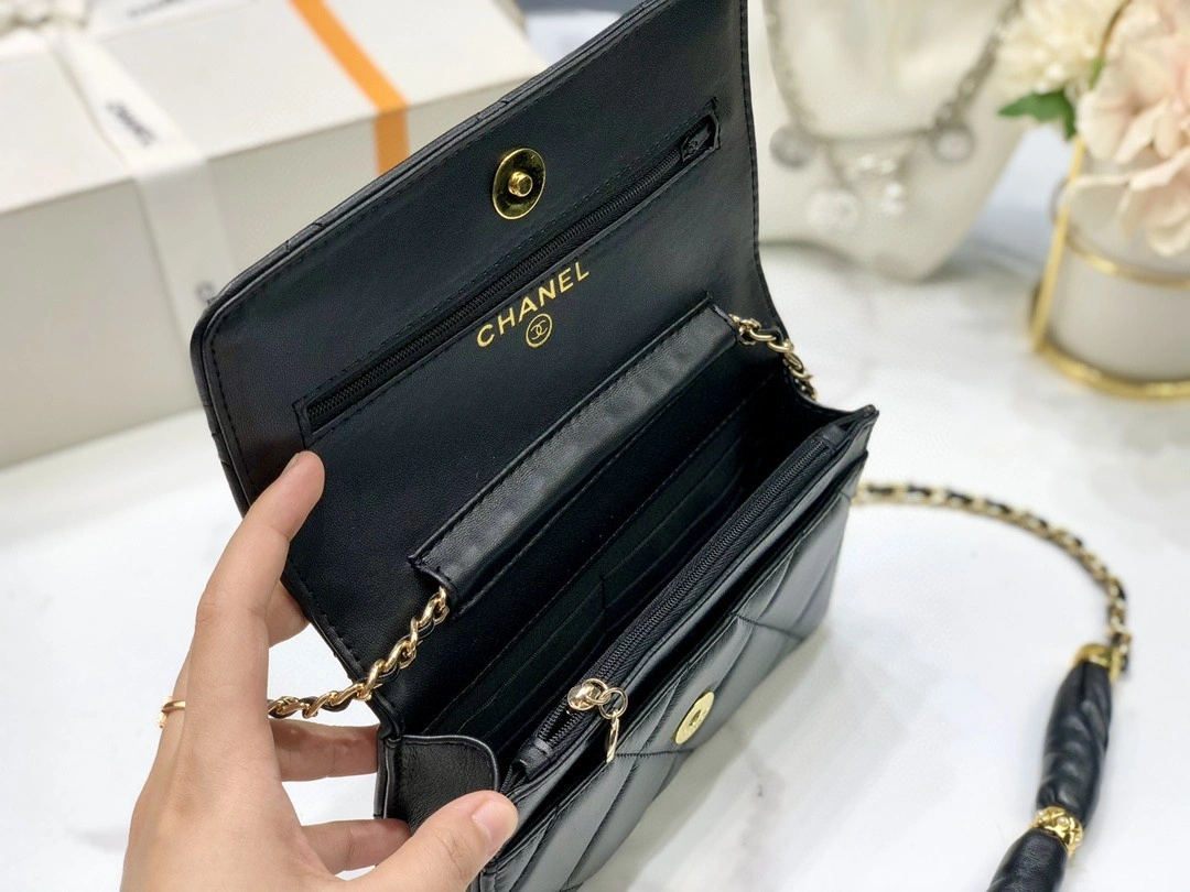 AP2236-B06268-94305 Lambskin Woc item : BT-B225D0731W