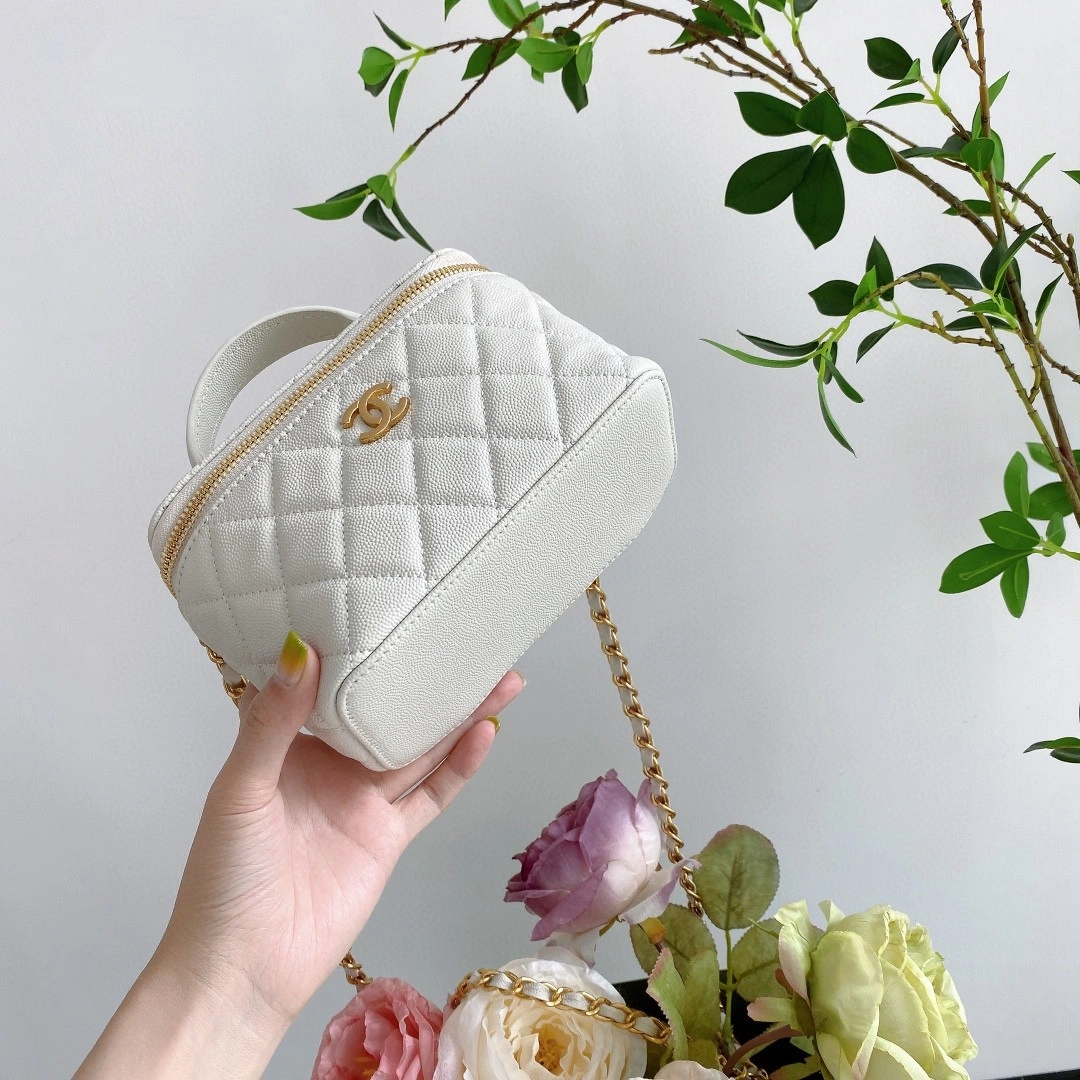 AP2805-B08299-10601 Calfskin item : BT-B225D0831W