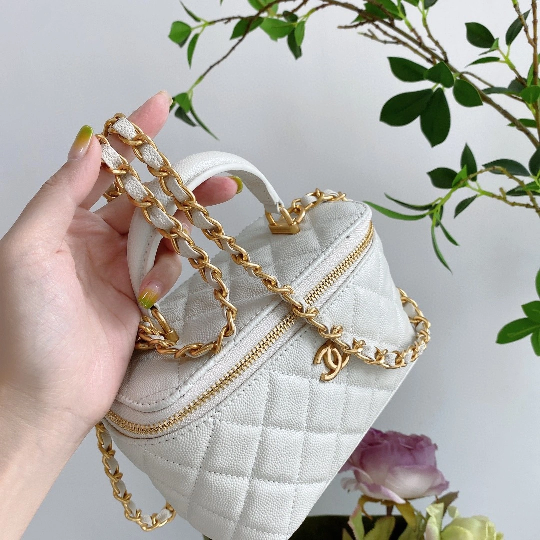 AP2805-B08299-10601 Calfskin item : BT-B225D0831W