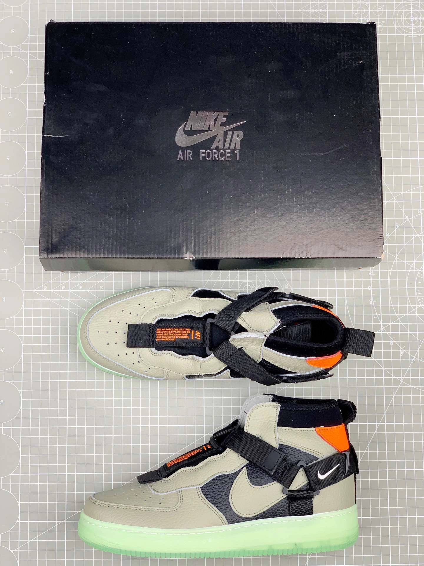 AQ9758-300 item:B-X000F2129J