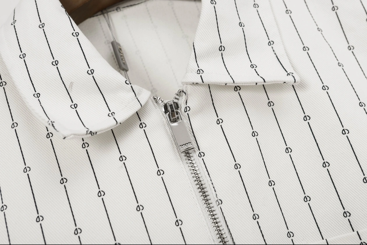 &Air----- logo embroidery item:B-F407I1746