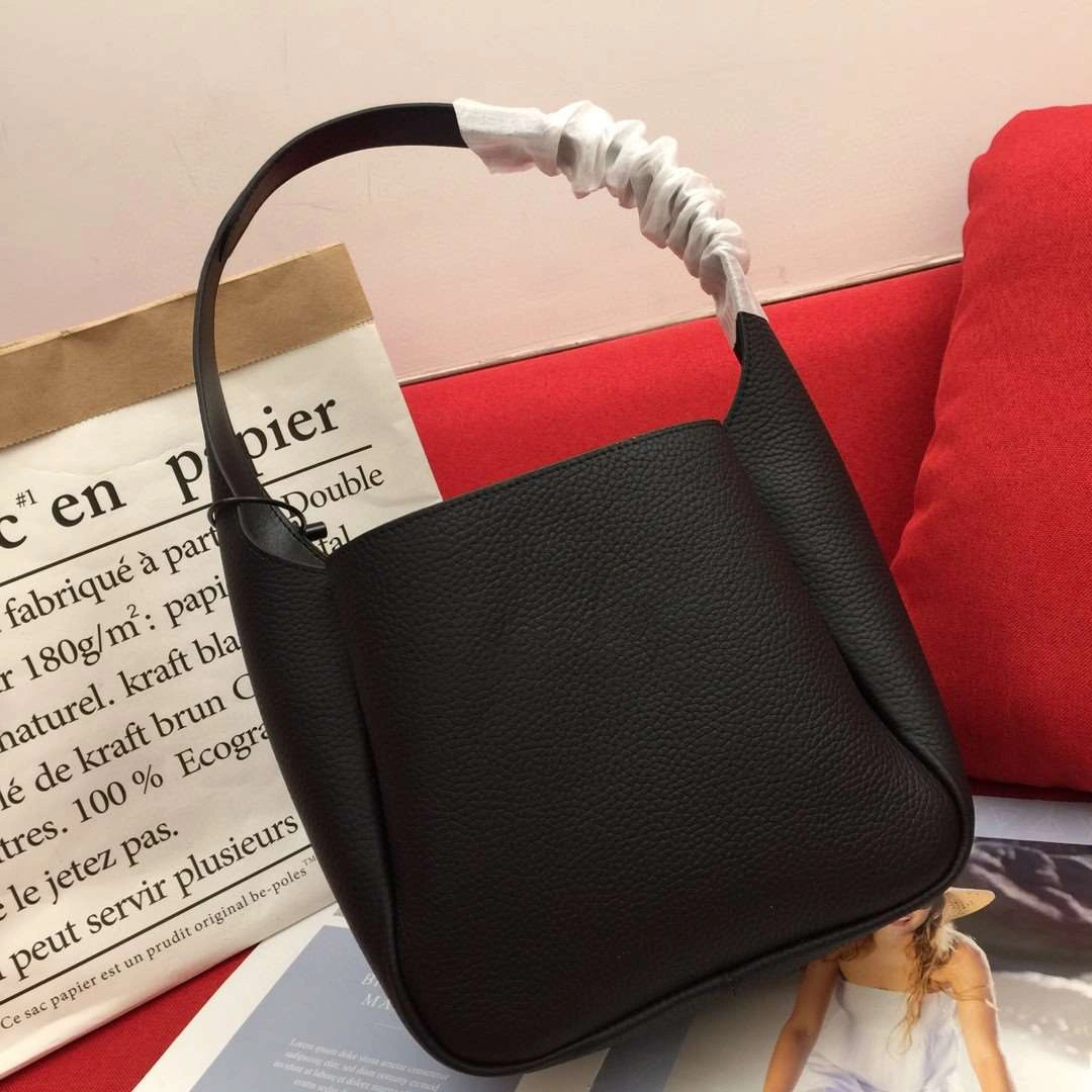 *Air--- 1BC127 Calfskin item : A-B00I0106A