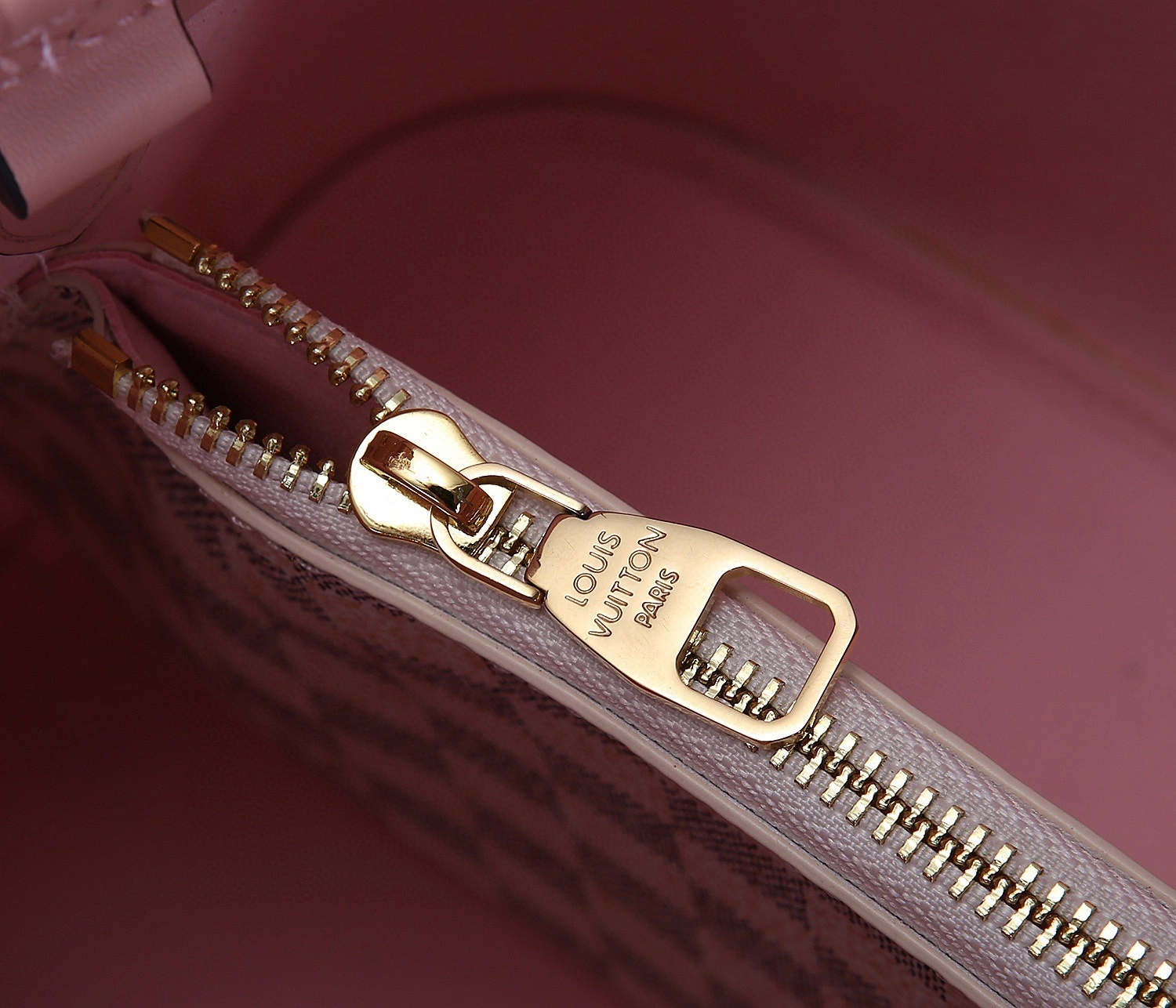 Air--- M40152 item : A-B340H0324