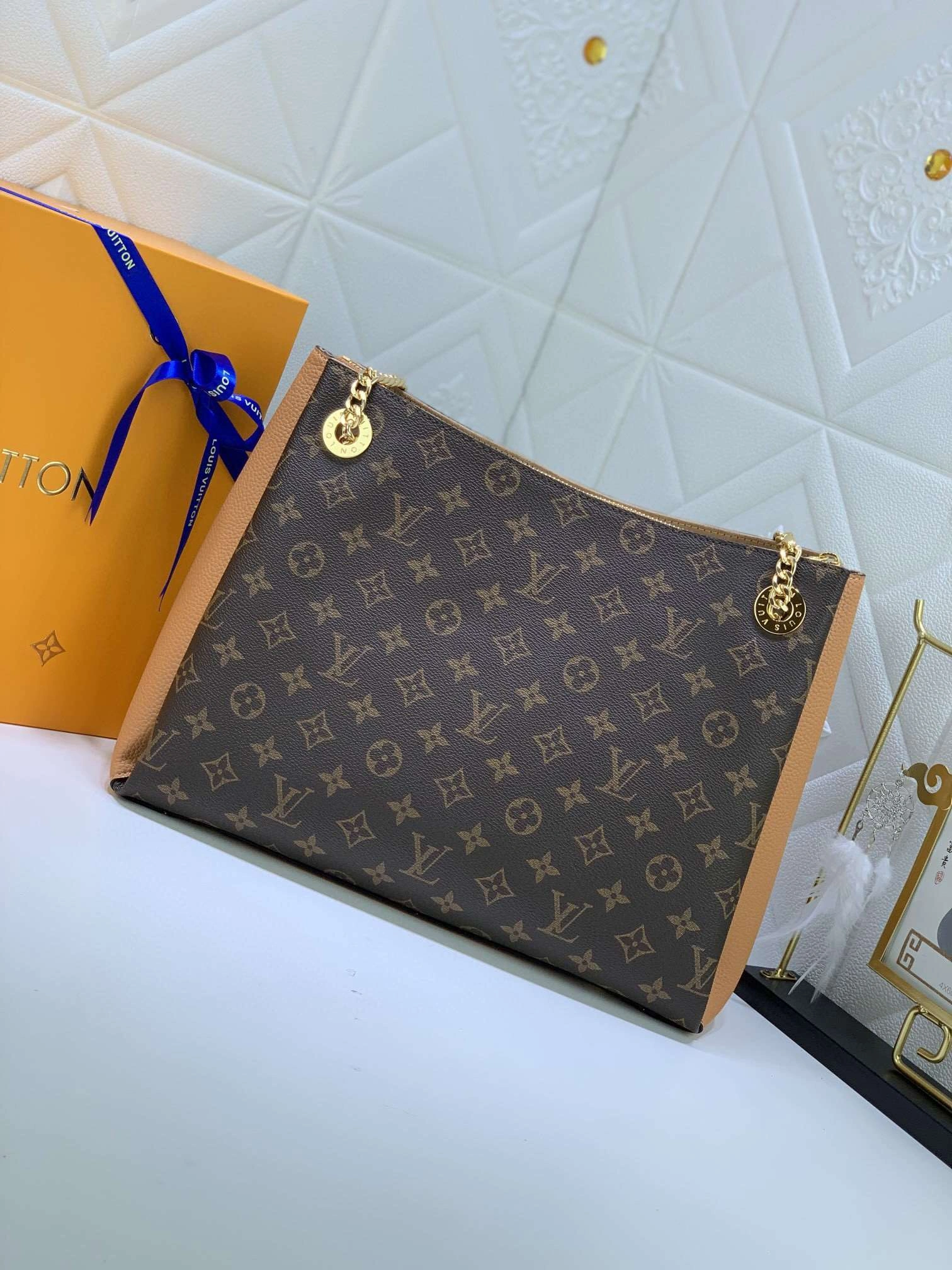 *Air--- M44540 item : A-B00H0160