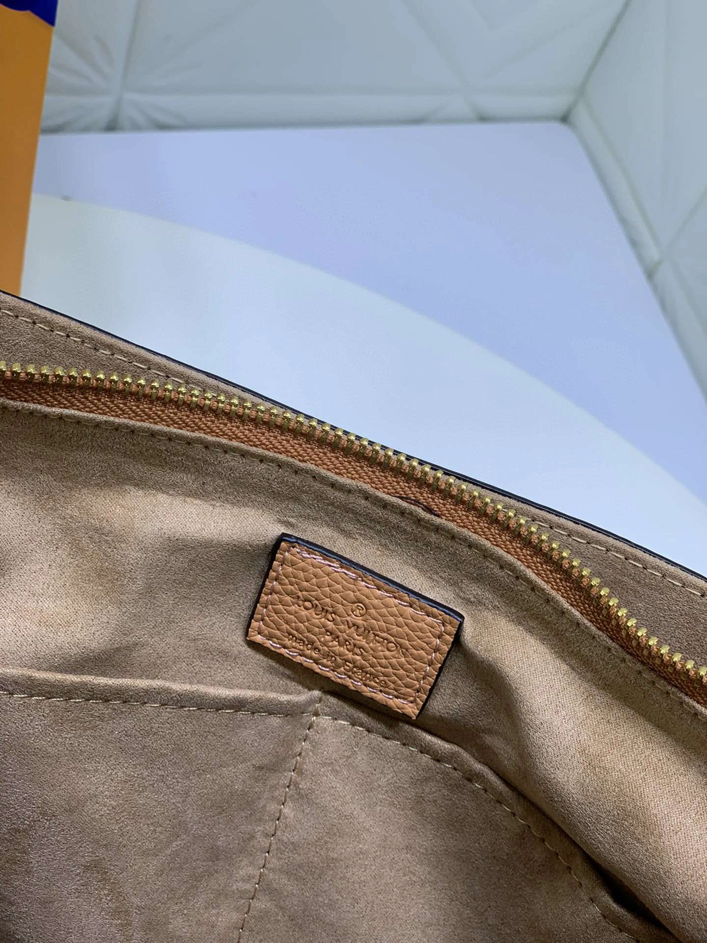 *Air--- M44540 item : A-B00H0160