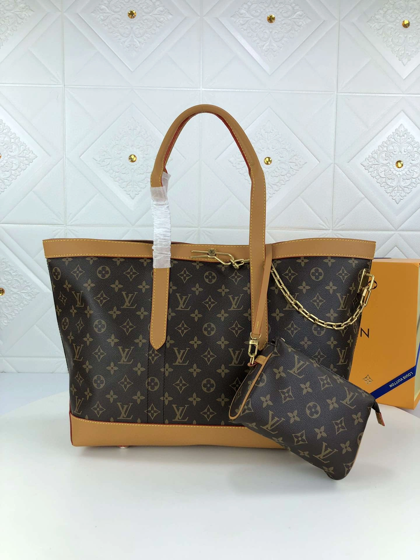 *Air--- M44878 cowhide item : A-B00H0182