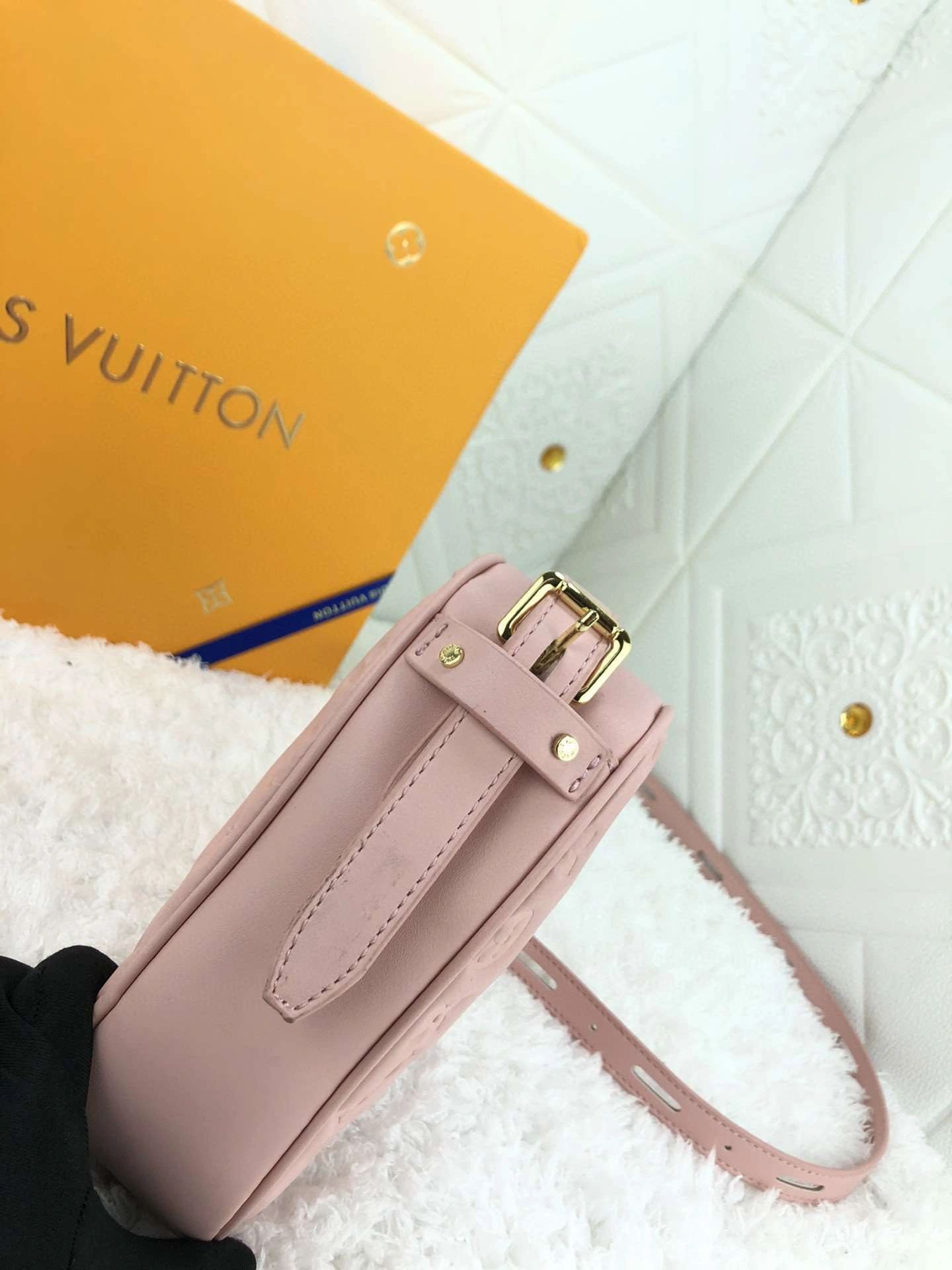 *Air--- M45419 item : A-B00G2714