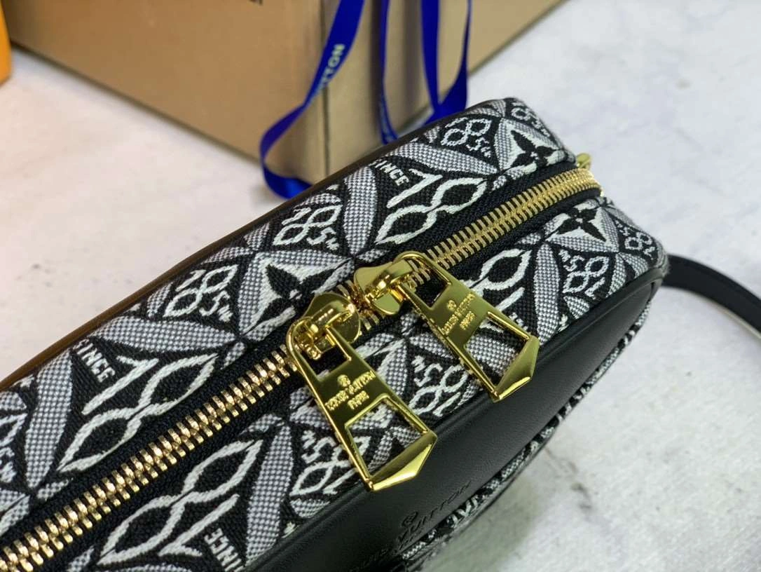 *Air--- M45528 cowhide item : A-B00H0219