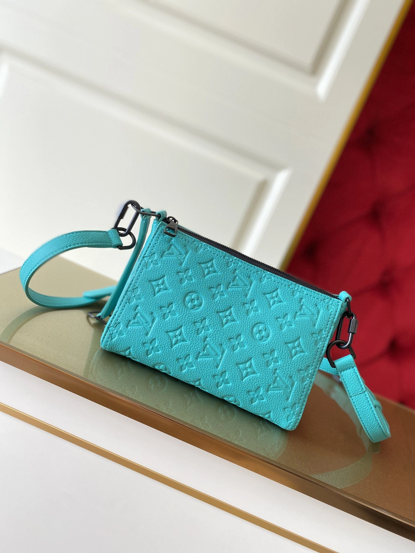 Air--- M55925 item : A-B340H0308