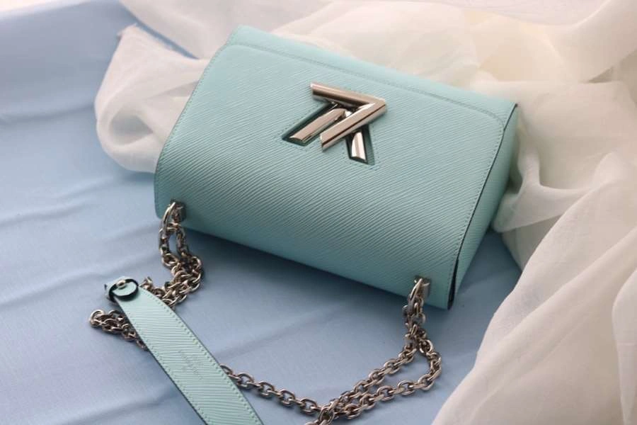 *Air--- M56372 item : A-B180H0183