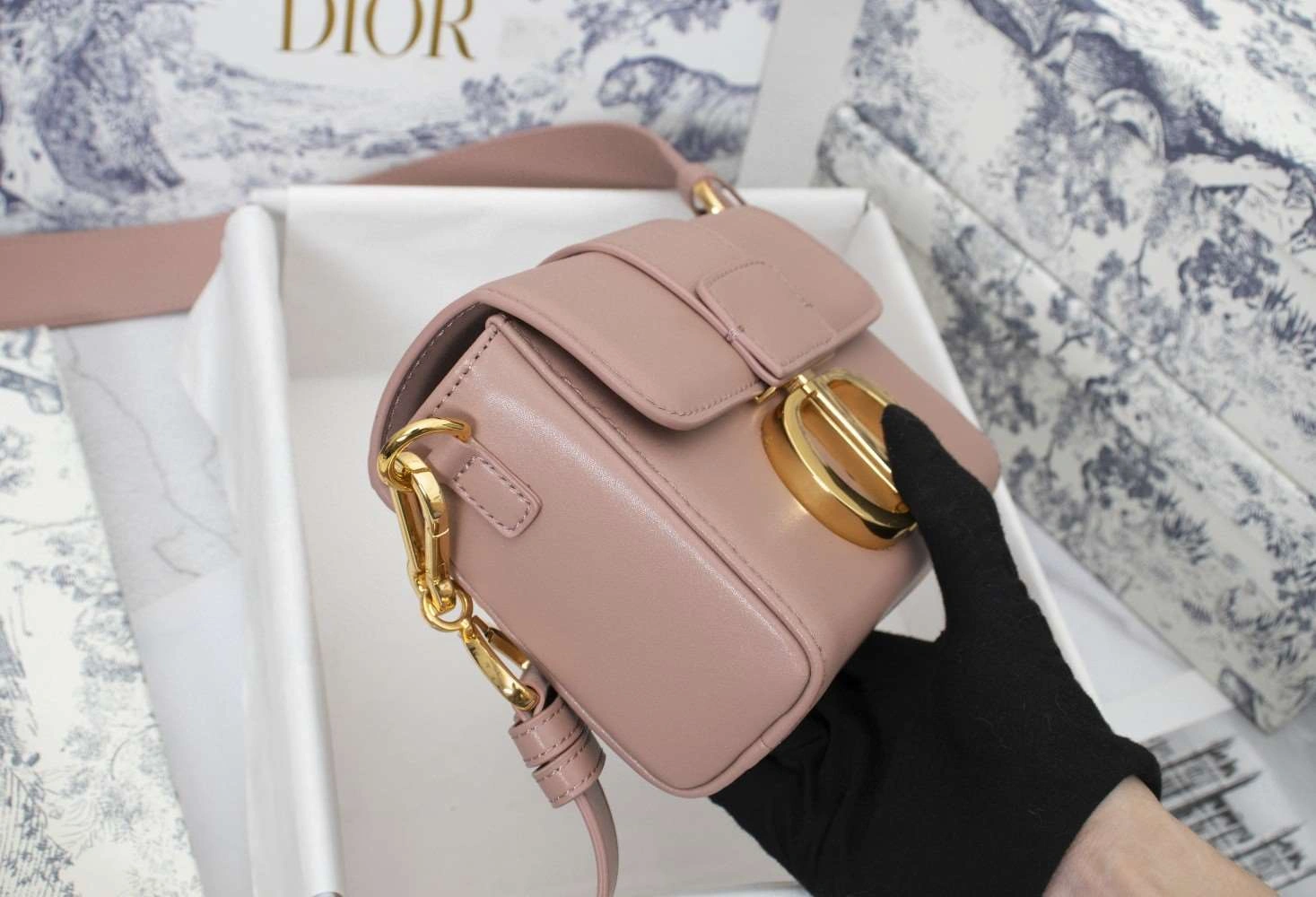 *Air--- M9204UMOS-M49P item : A-B328H0627L