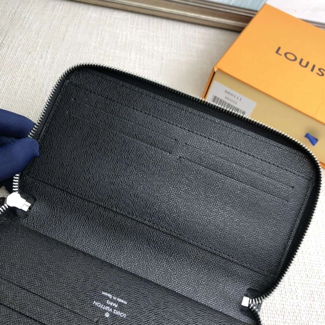 *Air--- N60111 item : A-B00G2924
