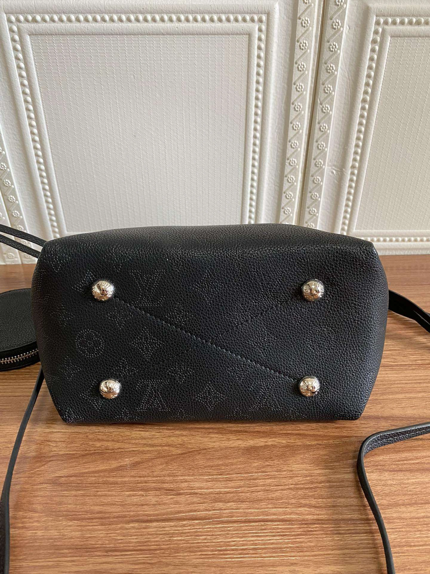 *Air-- 57070 Calfskin item : A-B00G3025