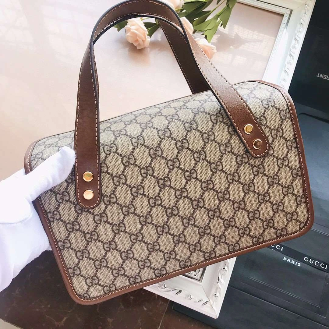 *Air---627323 item : A-B328H0145