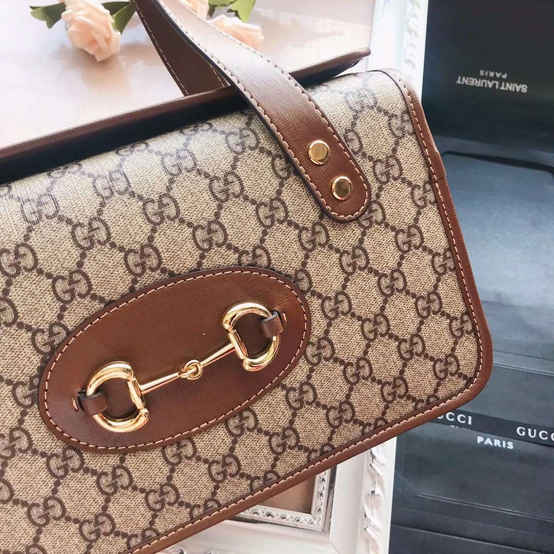 *Air---627323 item : A-B328H0145