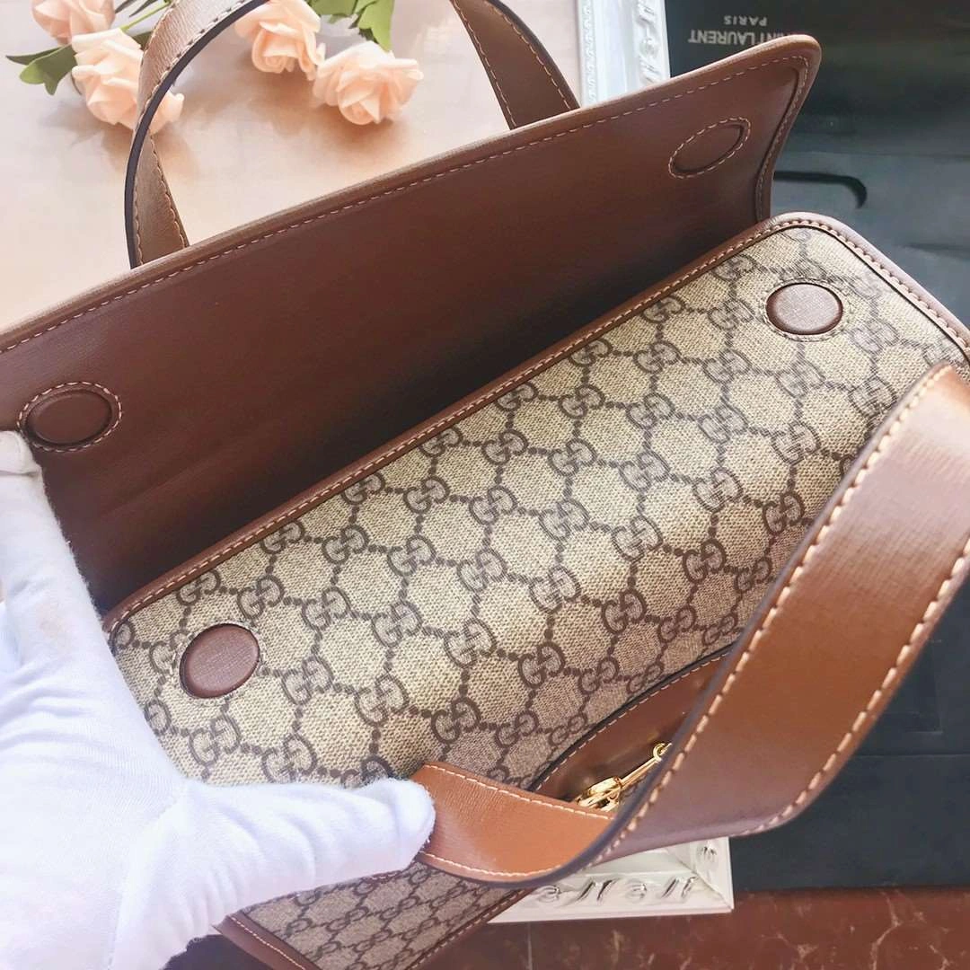 *Air---627323 item : A-B328H0145