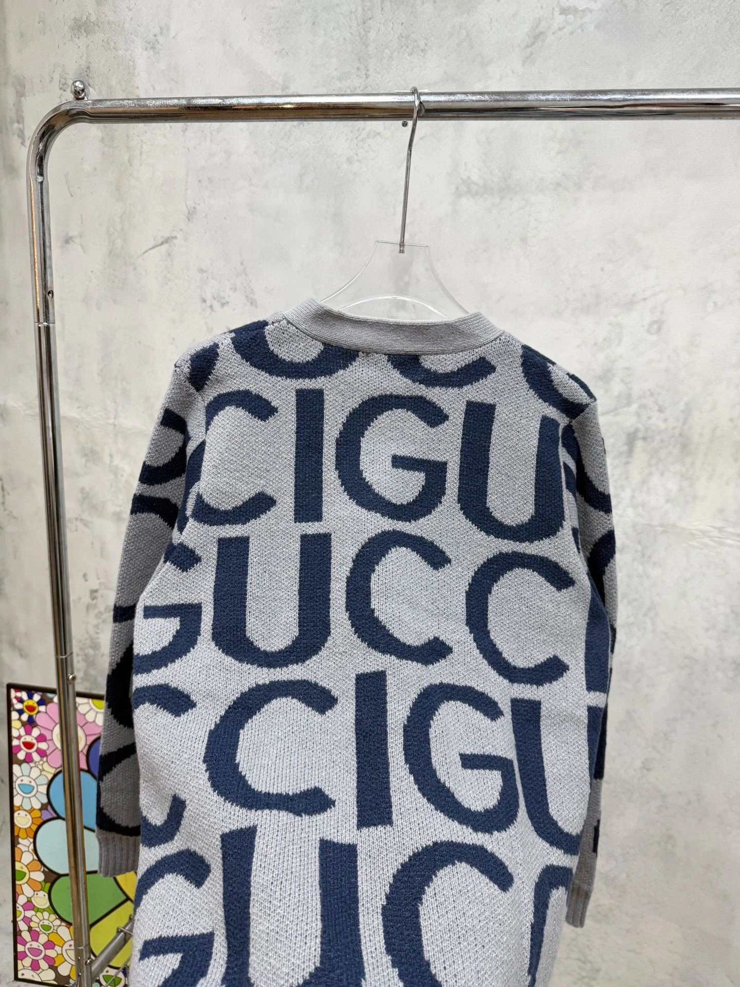 Air-- 6u33i oversized item:D-F431K1405