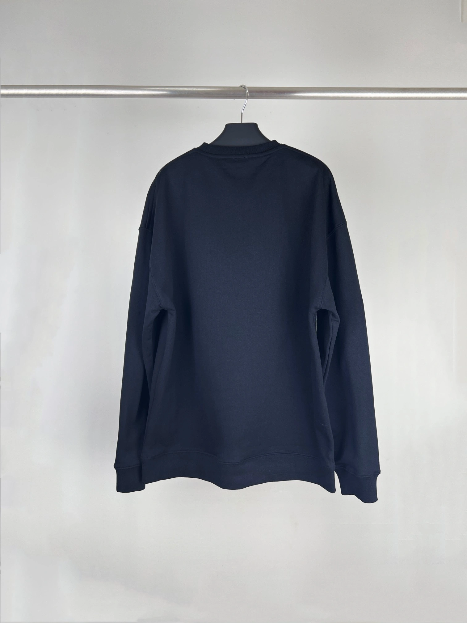 &Air-- 8o5w5 embroidery oversized item:D-F431J4716