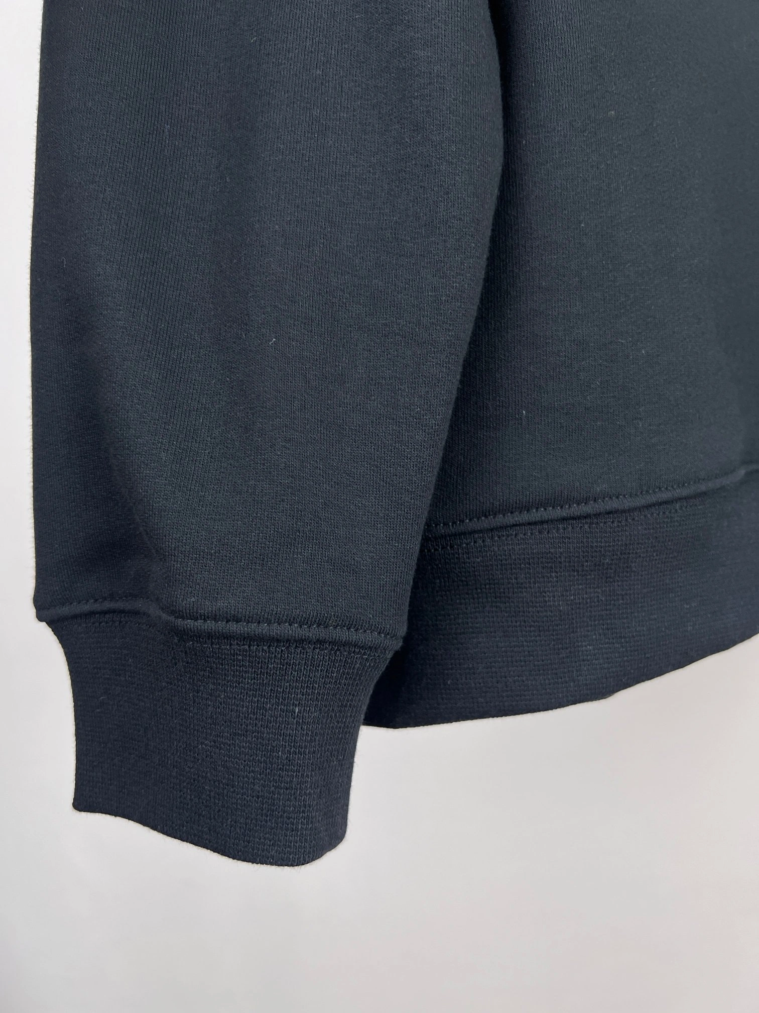 &Air-- 8o5w5 embroidery oversized item:D-F431J4716