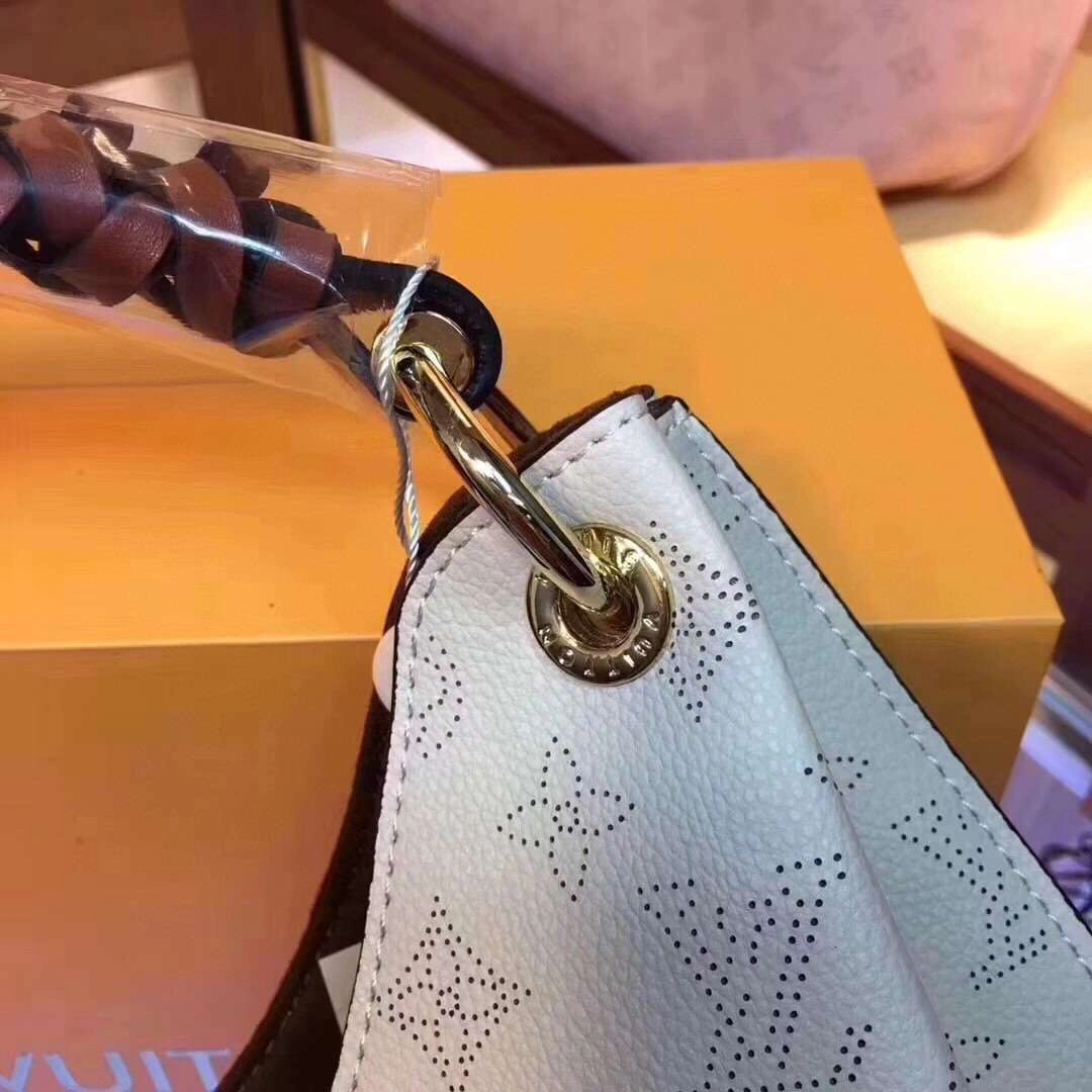*Air-- m53188 Calfskin item : A-B225H0217