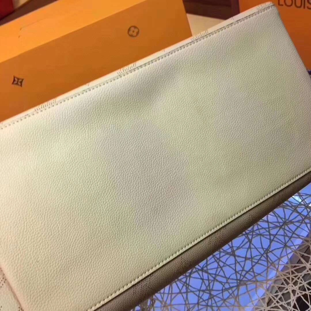 *Air-- m53188 Calfskin item : A-B225H0217