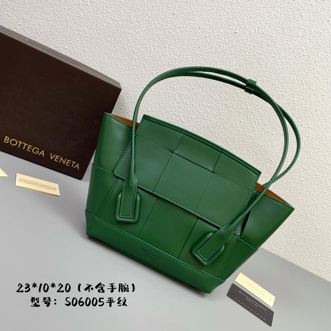 Air- 575943-VCP11-3035 THE ARCO cowhide item：BT-B225J1804C