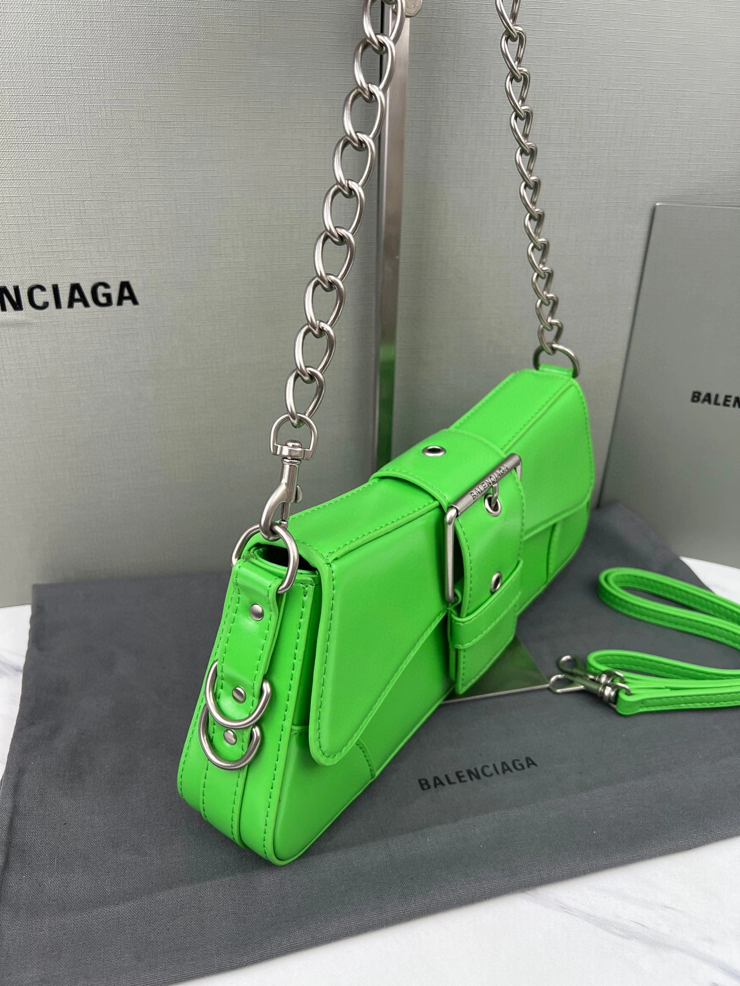Air- 701141210B63817 lindsay item：BT-B225K0806C
