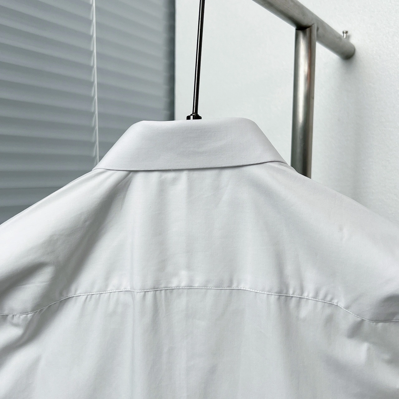 Air- V5rs135 item:E-F210C1011