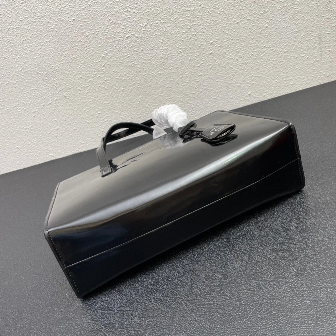 Air-1BA350_ZO6_F0002_V_OOO tote item：BT-B225F2015C