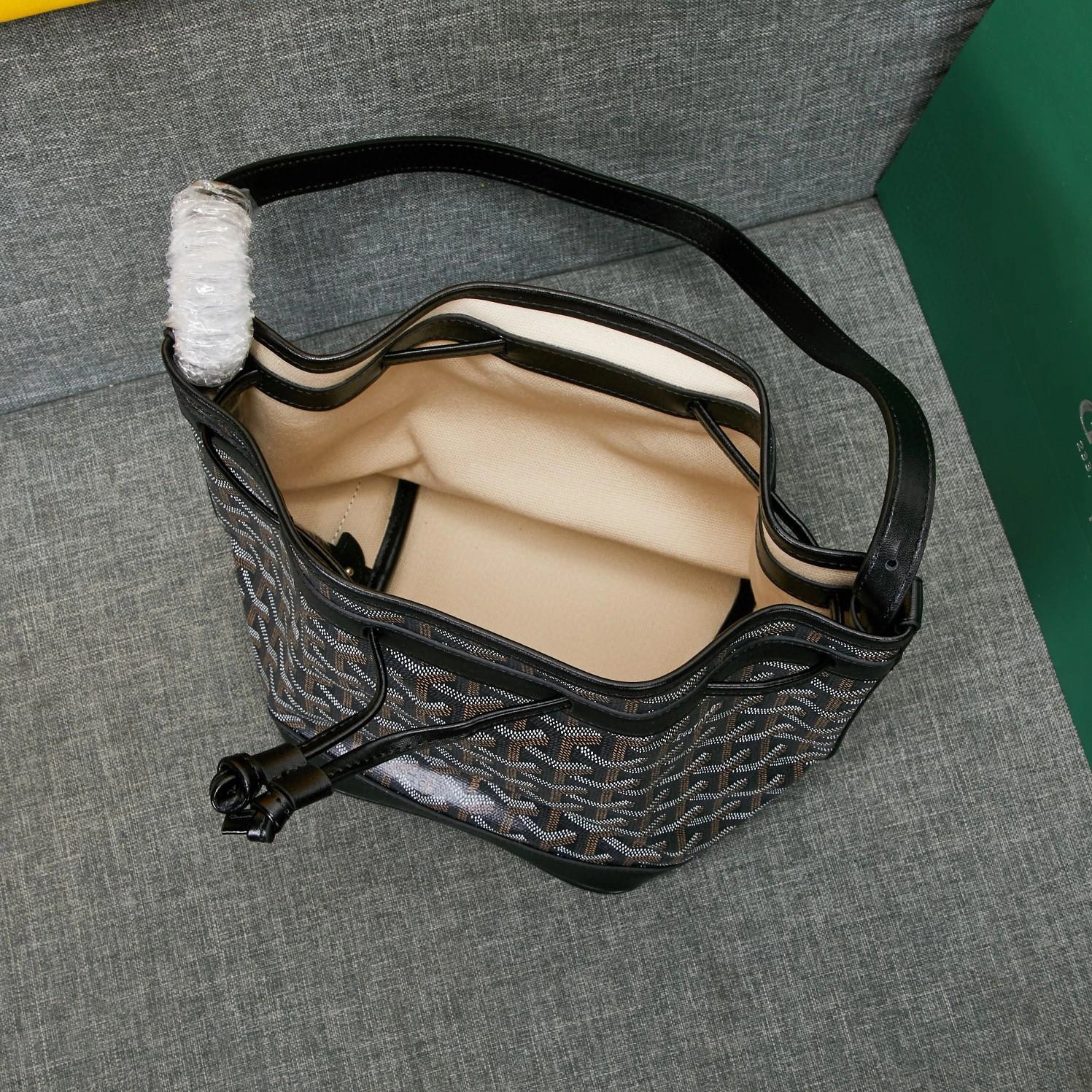 Air-PEFLOTPMLTY petitflot item：BT-B225F2001C