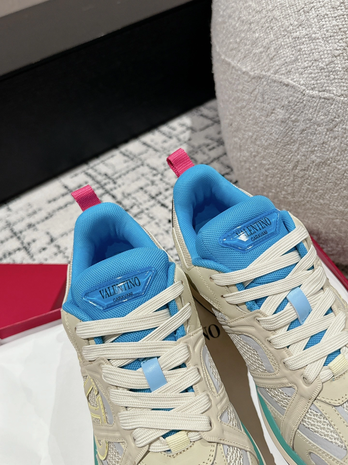 OOBB-- V1859ti9o 5Y2S0I25FWSZGW VLogoEasyiog cowhide Thick soles：4CM item:E-X187A0221