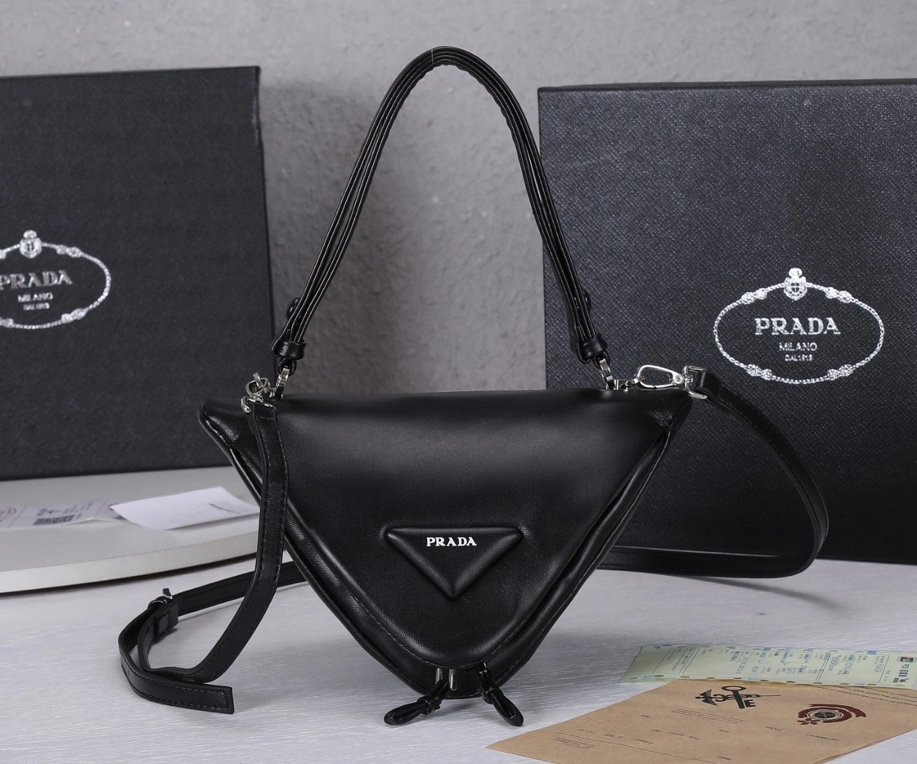 BA3152DX8-F0002 Calfskin item : BT-B225D0712W