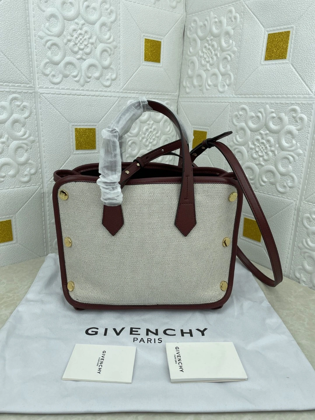 BB50E Calfskin BOND item : BT-B225D0635W