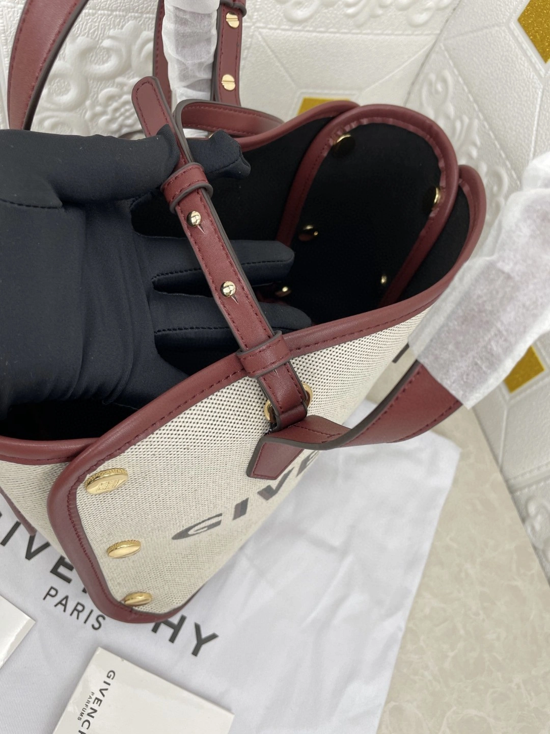 BB50E Calfskin BOND item : BT-B225D0635W