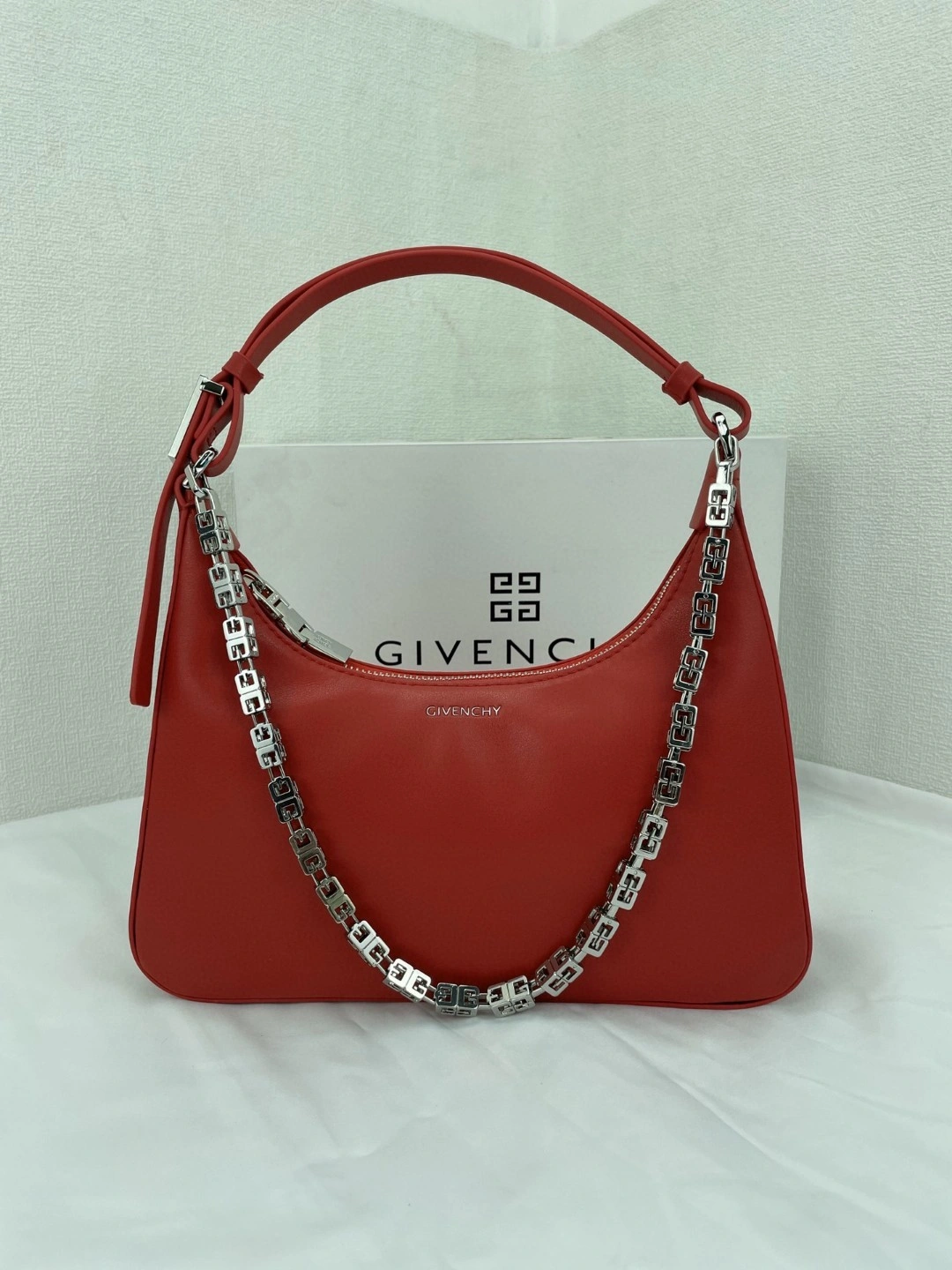 BB50LGB1A4-601 Calfskin Moon cut item : BT-B225D0825W
