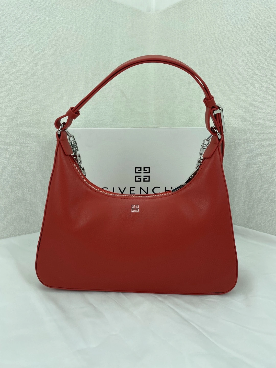 BB50LGB1A4-601 Calfskin Moon cut item : BT-B225D0825W