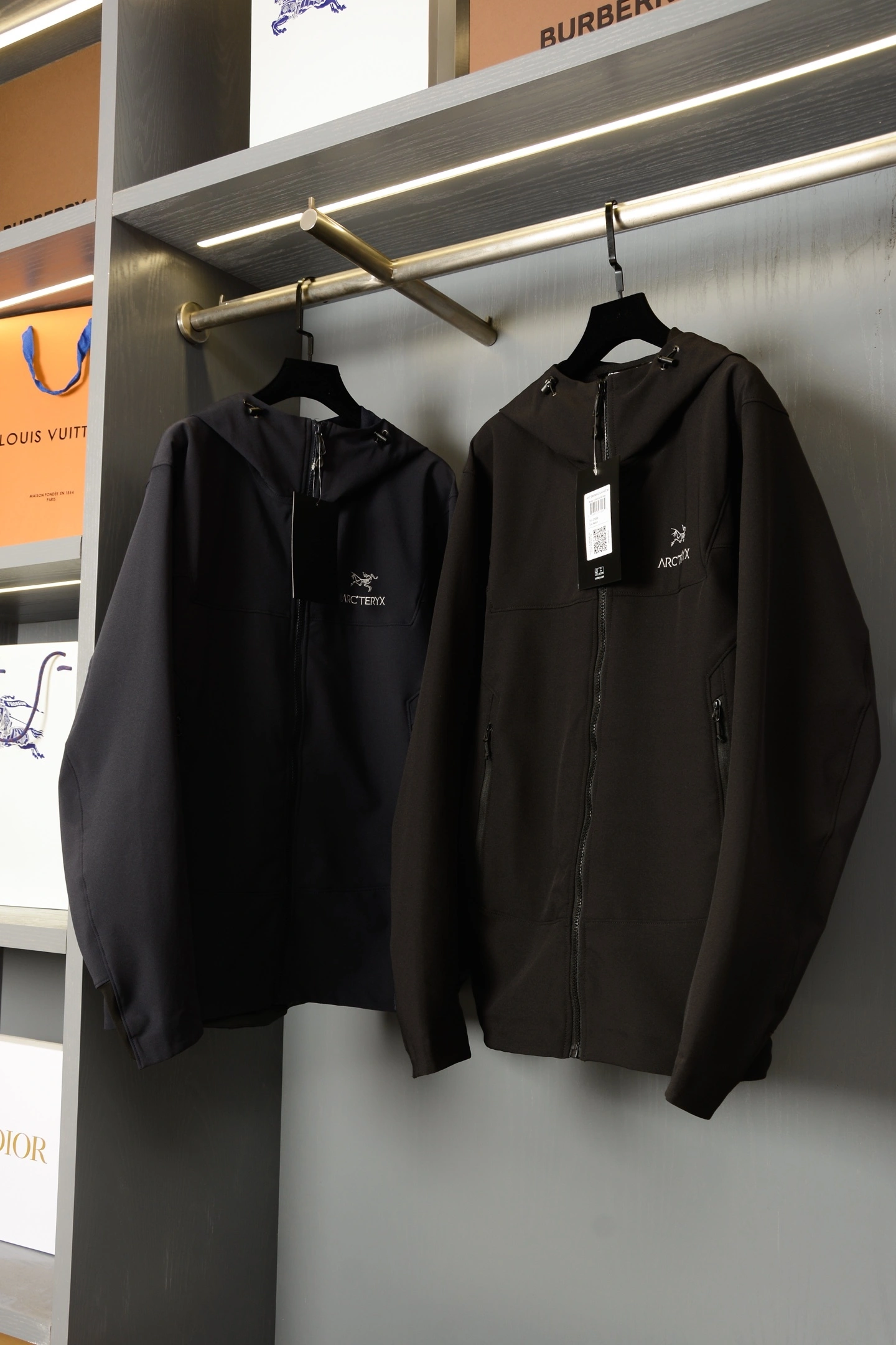 Bald Eagle-- 1r3t5ryx GAMMA LT JACKET oversize 2colour item:E-F020D2226-2