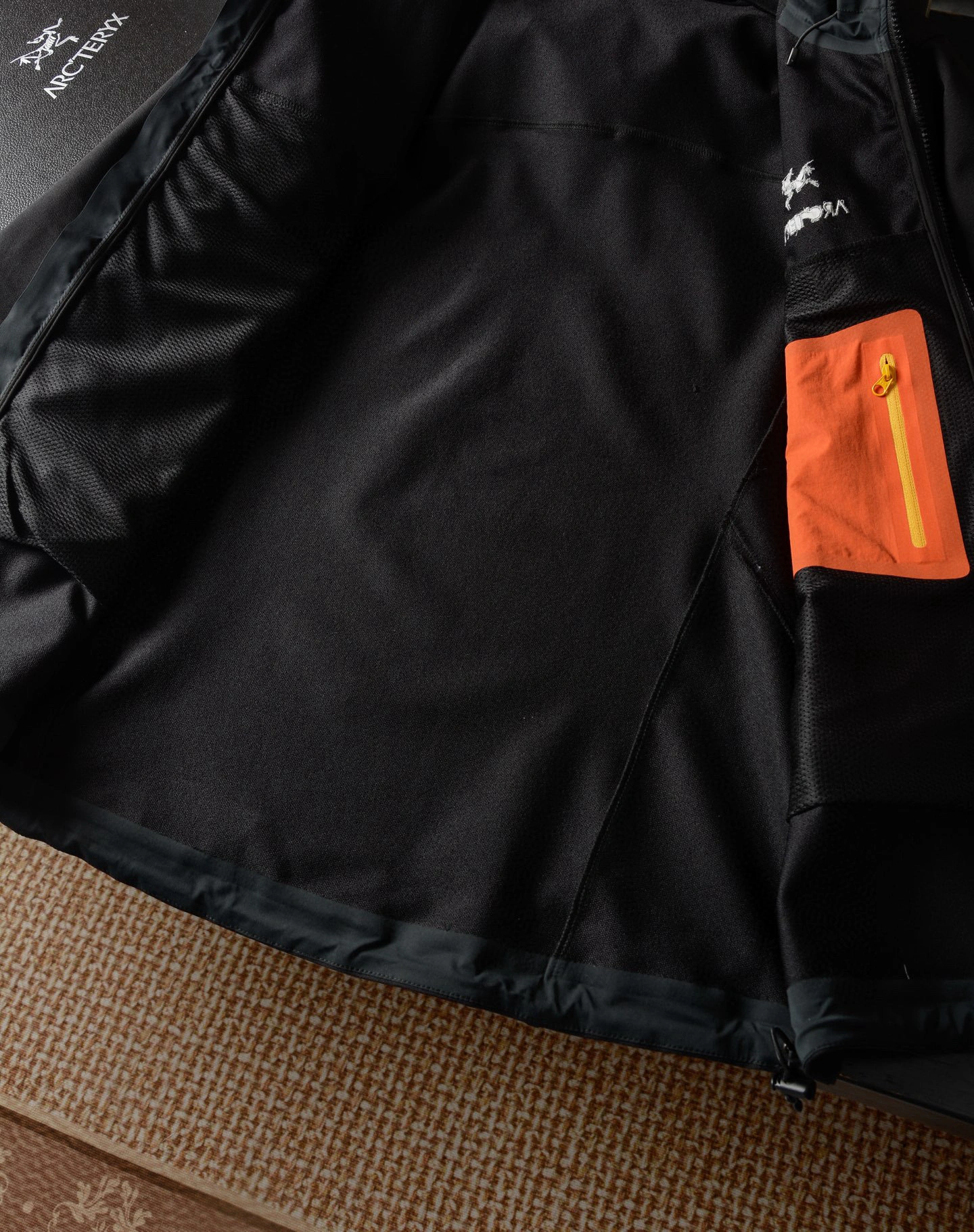 Bald Eagle-- 1r3t5ryx GAMMA LT JACKET oversize 2colour item:E-F020D2226-2