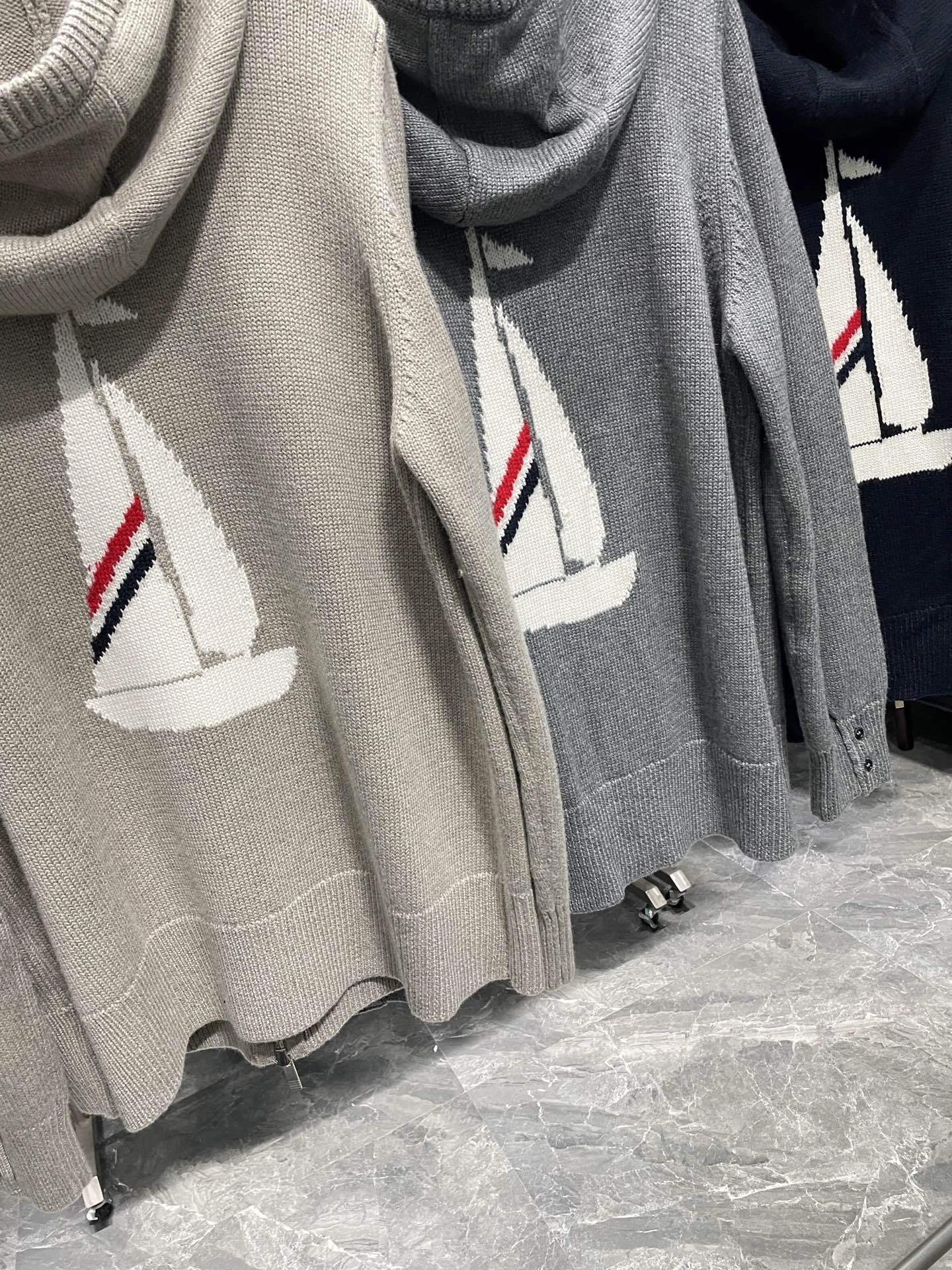 Bald Eagle-- 2row95 Extrafine Merino Wool oversized 3colour item:E-F360K1960-3